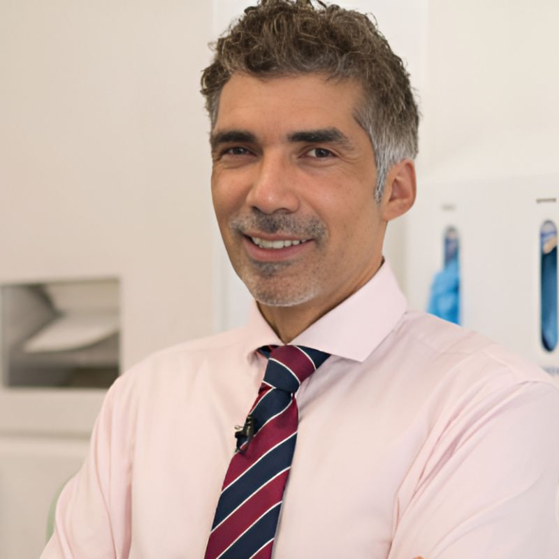 Dr. Taher Mahmud, A leading consultant Rheumatologist at London Osteoporosis Clinic