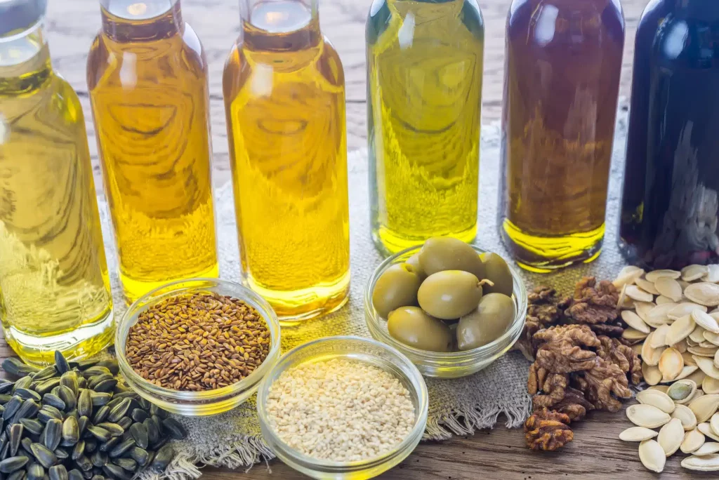 Different types of cooking oils (Olive oil, Sunflower oil, walnut oil etc)